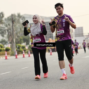 Runner Photo 5903815