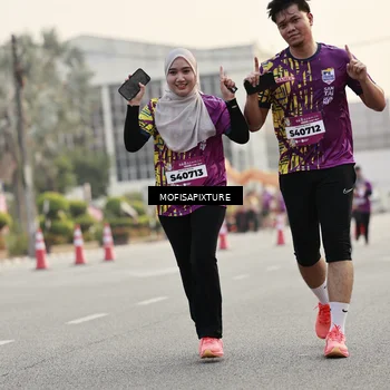 Runner Photo 5903818