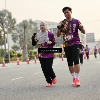 Runner Photo 5903825