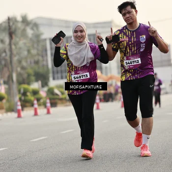 Runner Photo 5903827