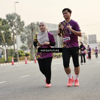 Runner Photo 5903833
