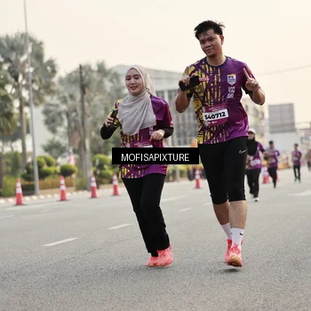 Runner Photo 5903836