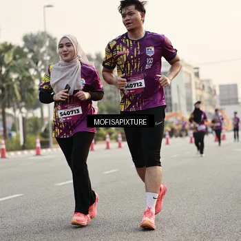 Runner Photo 5903852