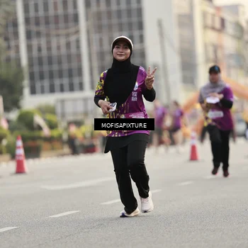 Runner Photo 5903866