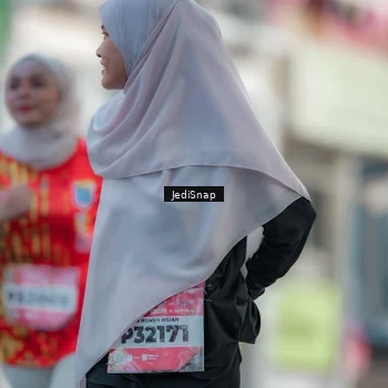 Runner Photo 5903875