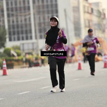 Runner Photo 5903876
