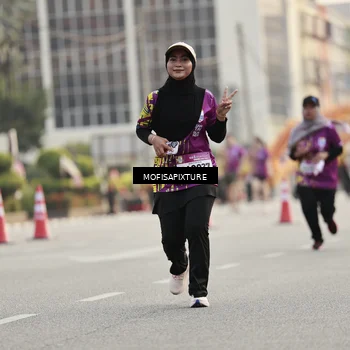 Runner Photo 5903884