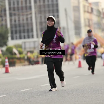 Runner Photo 5903885