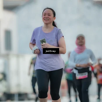 Runner Photo 5903888