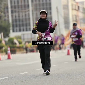 Runner Photo 5903899