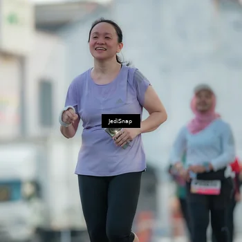 Runner Photo 5903901