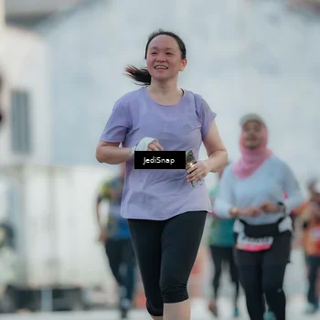 Runner Photo 5903907