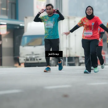 Runner Photo 5903934