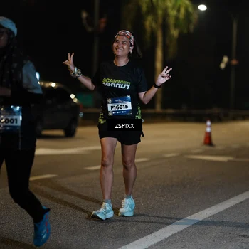 Runner Photo 5903935