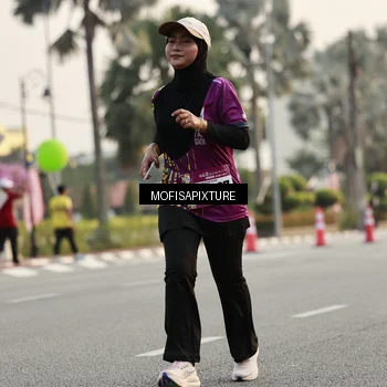 Runner Photo 5903943