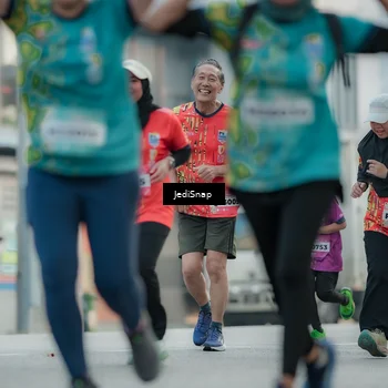 Runner Photo 5903984