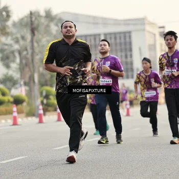 Runner Photo 5903985