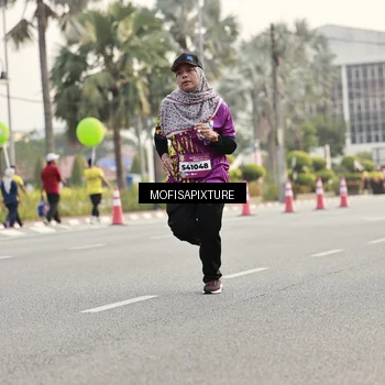 Runner Photo 5903992