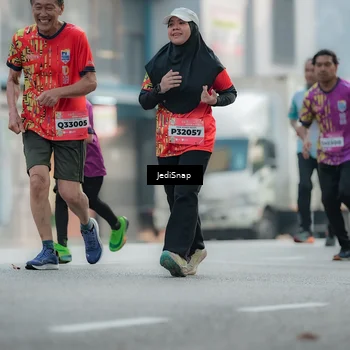 Runner Photo 5904002