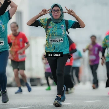 Runner Photo 5904008