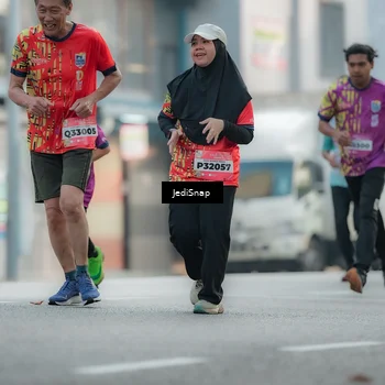 Runner Photo 5904010