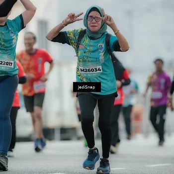 Runner Photo 5904016