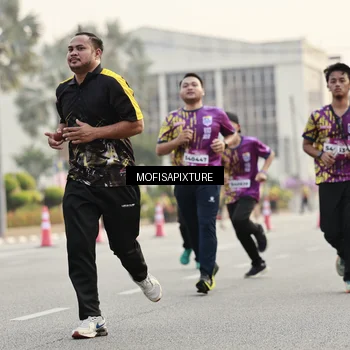 Runner Photo 5904018