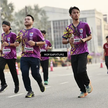 Runner Photo 5904027