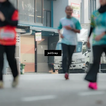 Runner Photo 5904035