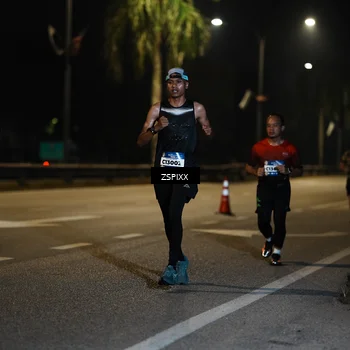 Runner Photo 5904040