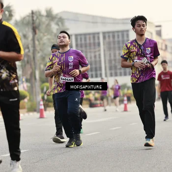 Runner Photo 5904046