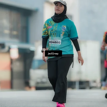 Runner Photo 5904056