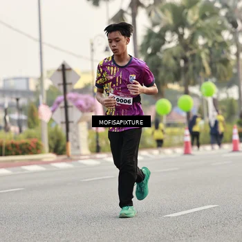Runner Photo 5904061