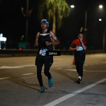 Runner Photo 5904079