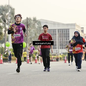 Runner Photo 5904093