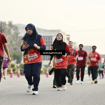 Runner Photo 5904094