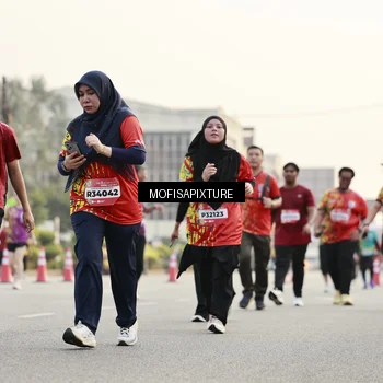 Runner Photo 5904102