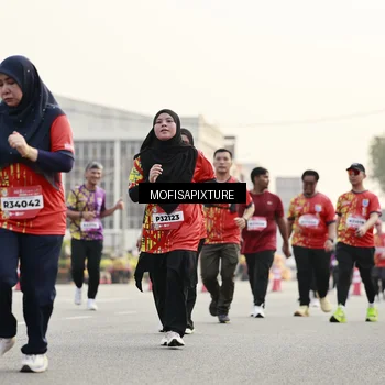 Runner Photo 5904112