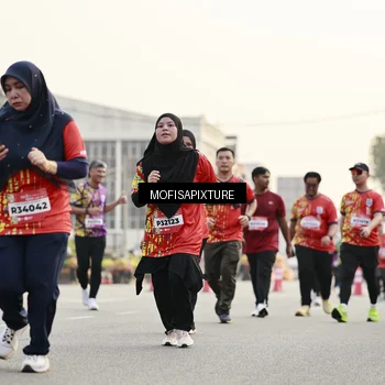 Runner Photo 5904113