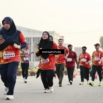 Runner Photo 5904122