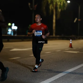 Runner Photo 5904128