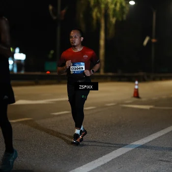 Runner Photo 5904129