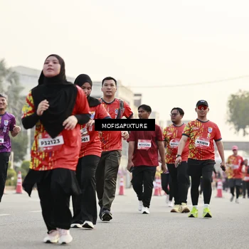 Runner Photo 5904131