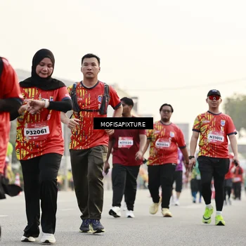 Runner Photo 5904151