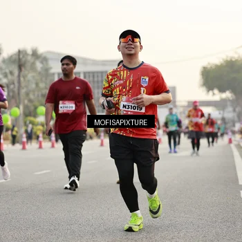 Runner Photo 5904175