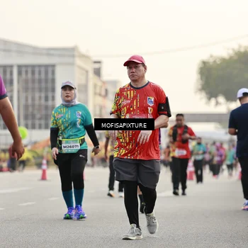 Runner Photo 5904199