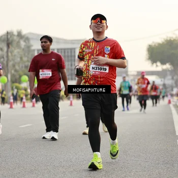Runner Photo 5904205