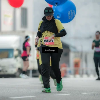Runner Photo 5904210