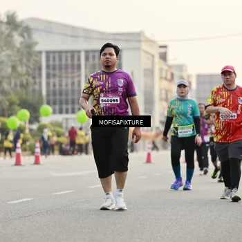 Runner Photo 5904222