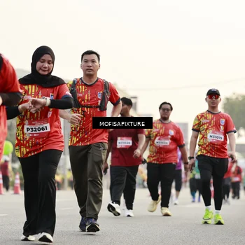 Runner Photo 5904224
